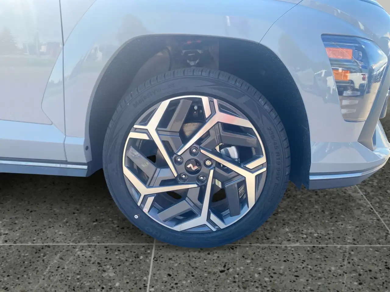 Hyundai KONA снимка Hyundai KONA