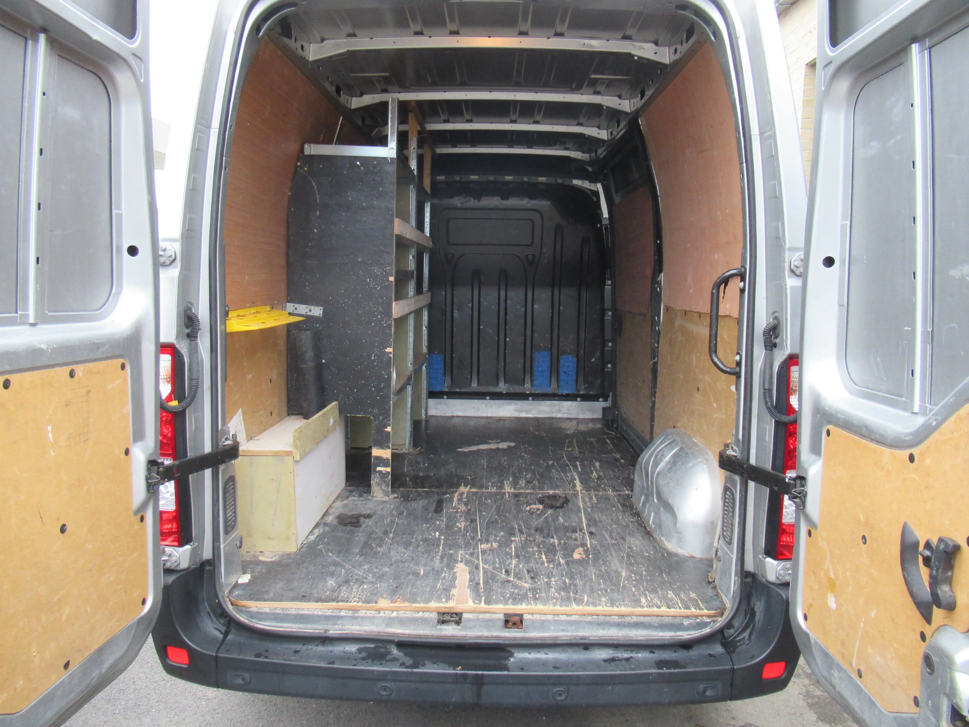 Nissan Interstar L2H2 clim navi 16500€+tva/btw — photo 4