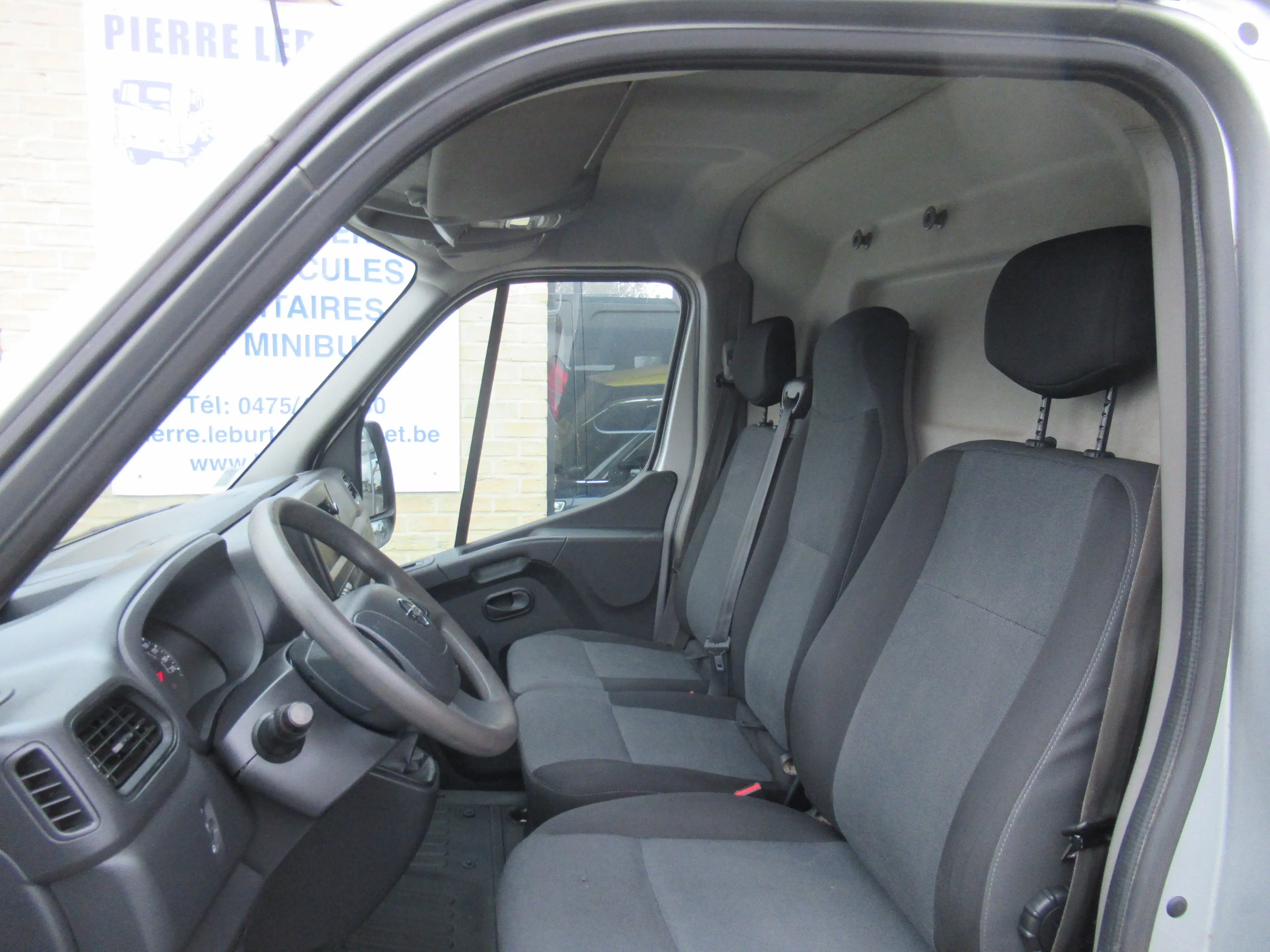 Nissan Interstar L2H2 clim navi 16500€+tva/btw — photo 5