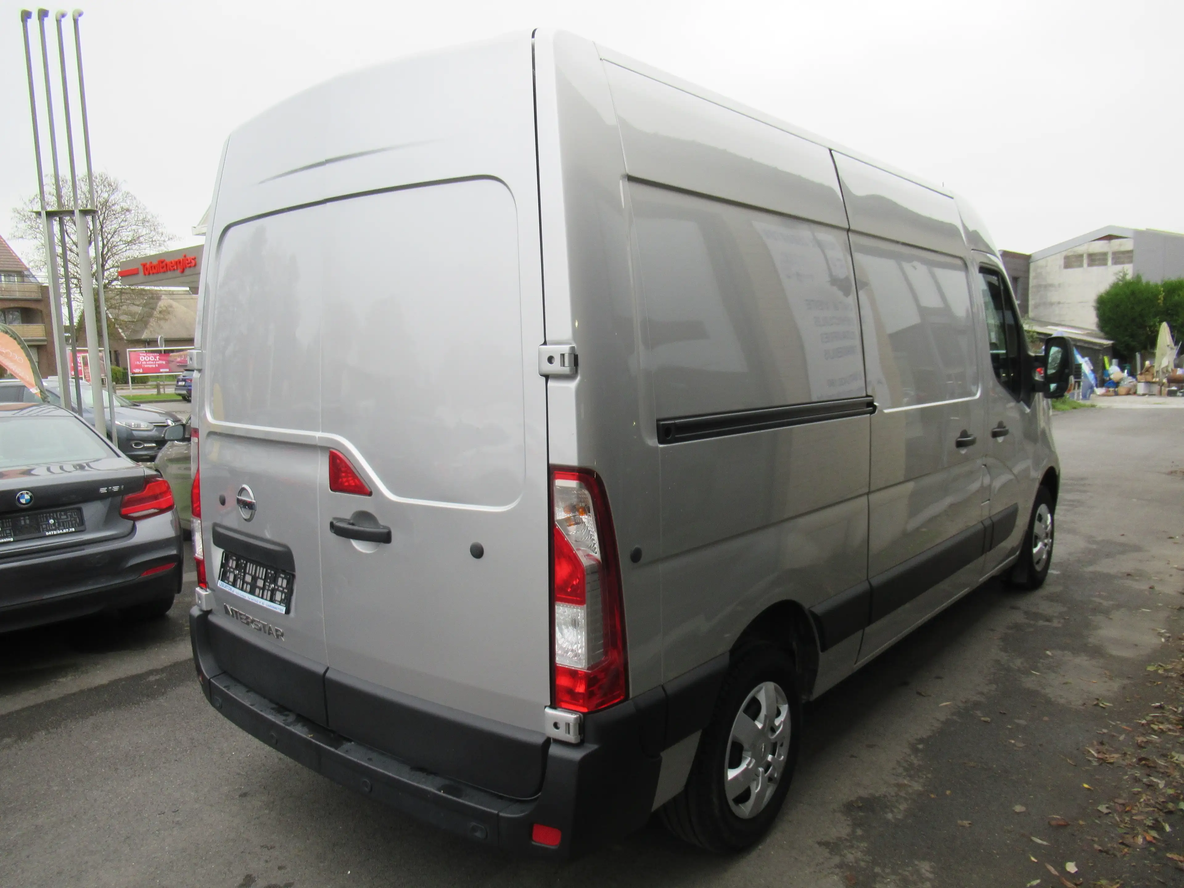 Nissan Interstar L2H2 clim navi 16500€+tva/btw — photo 2