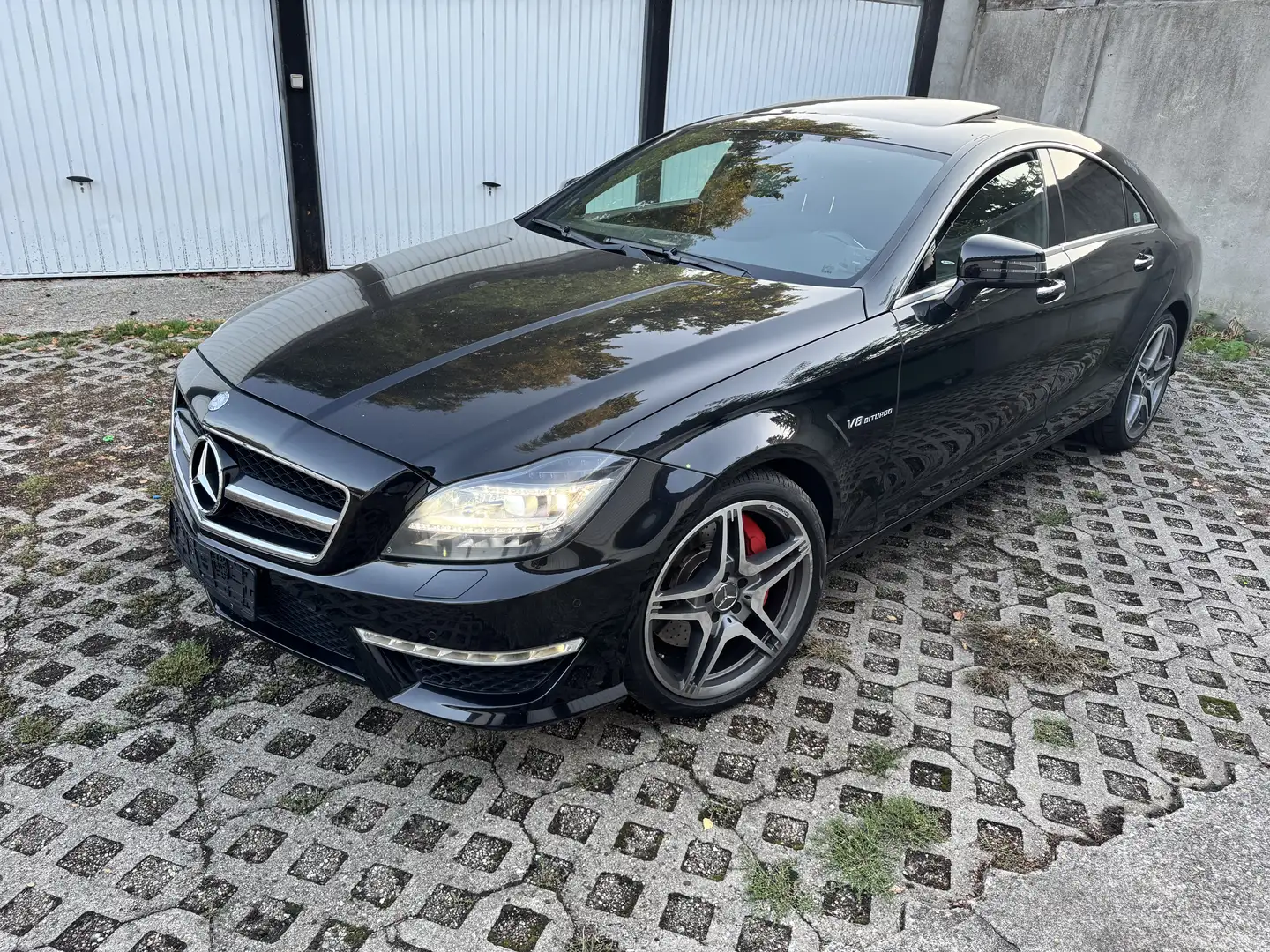 Mercedes-Benz CLS 63 AMG Performance Paket Schwarz - 1