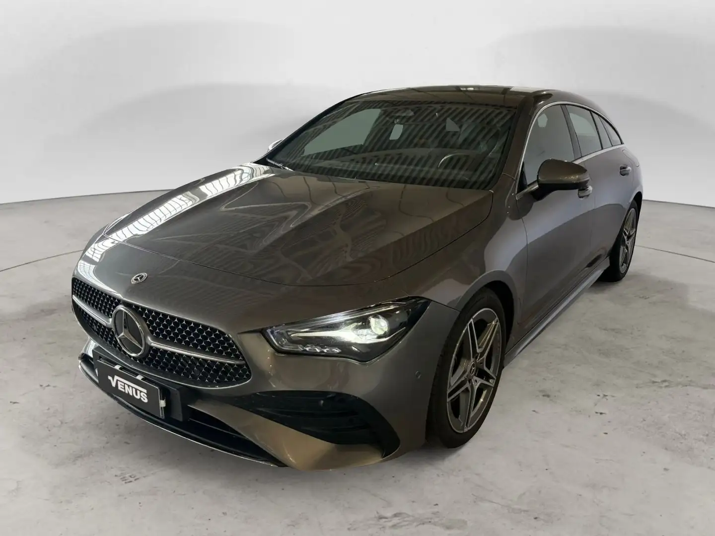 Mercedes-Benz CLA 180 CLA Sh.Brake - X118 2023 180 AMG Line Advanced Pl Grigio - 2