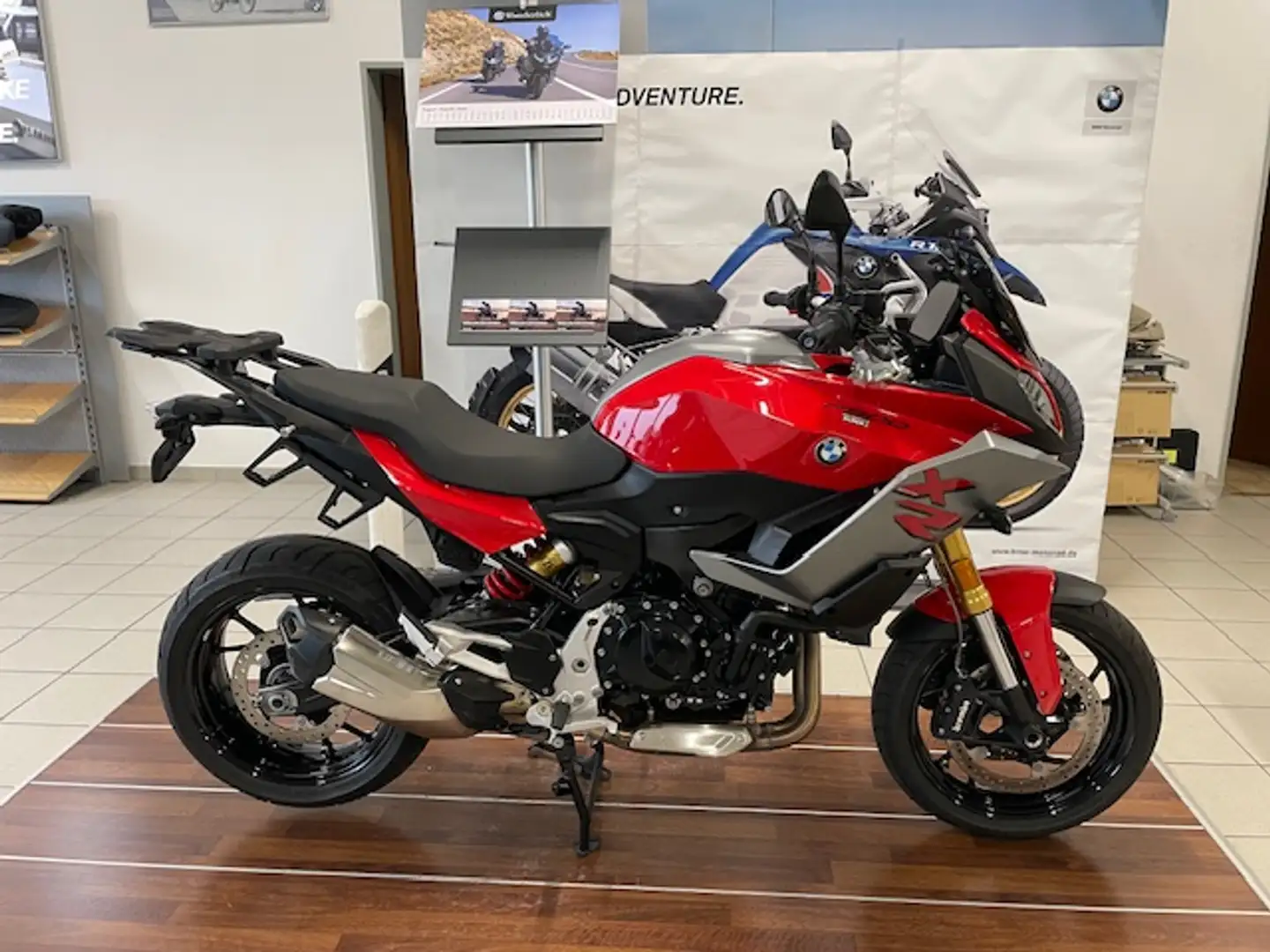BMW F 900 XR A2 Variante / 35 o. 70 Kw Rot - 1