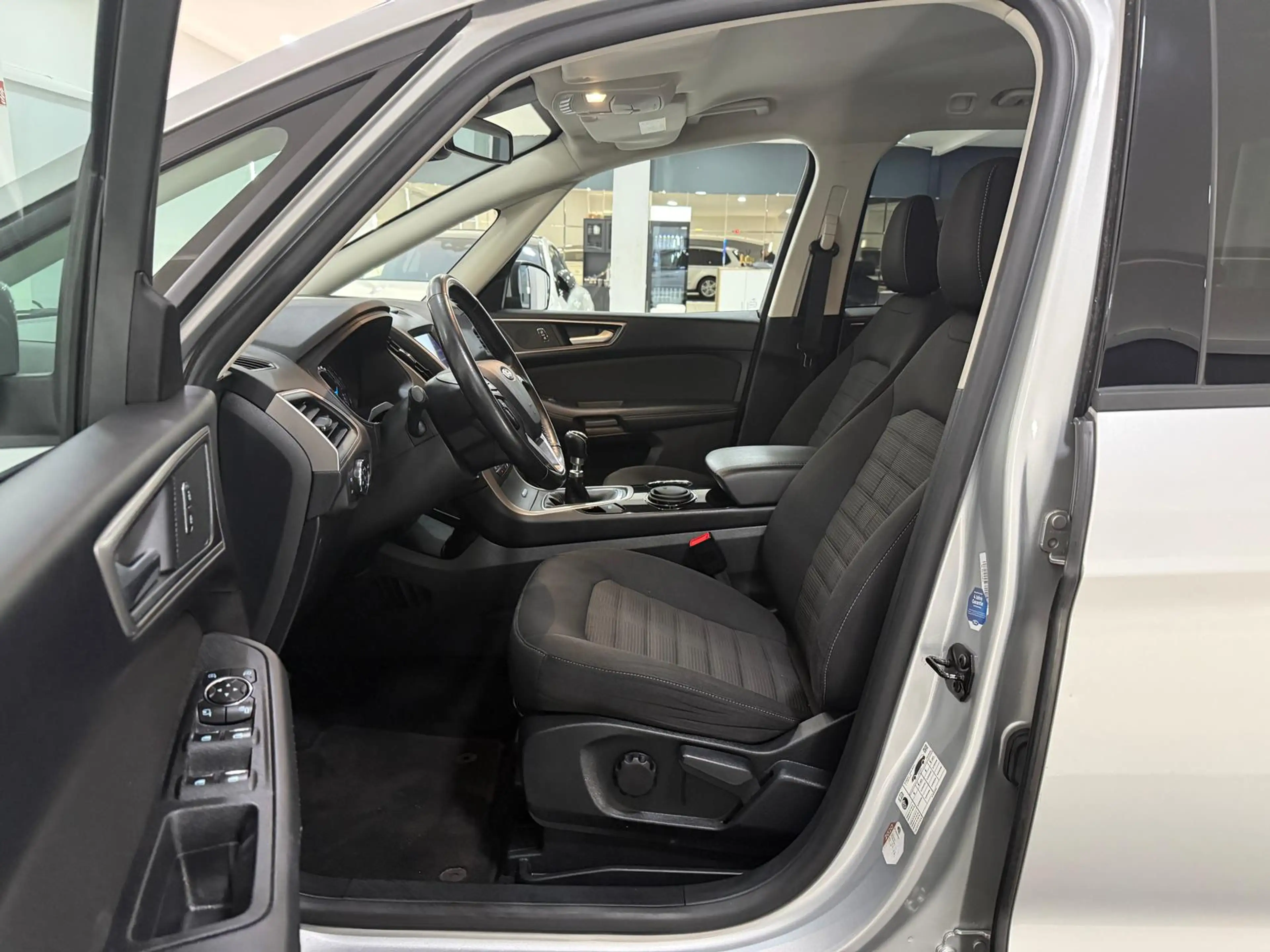 Ford Galaxy Busines 1.5 EcoBoost *7-SITZER*WINTER P* — photo 14