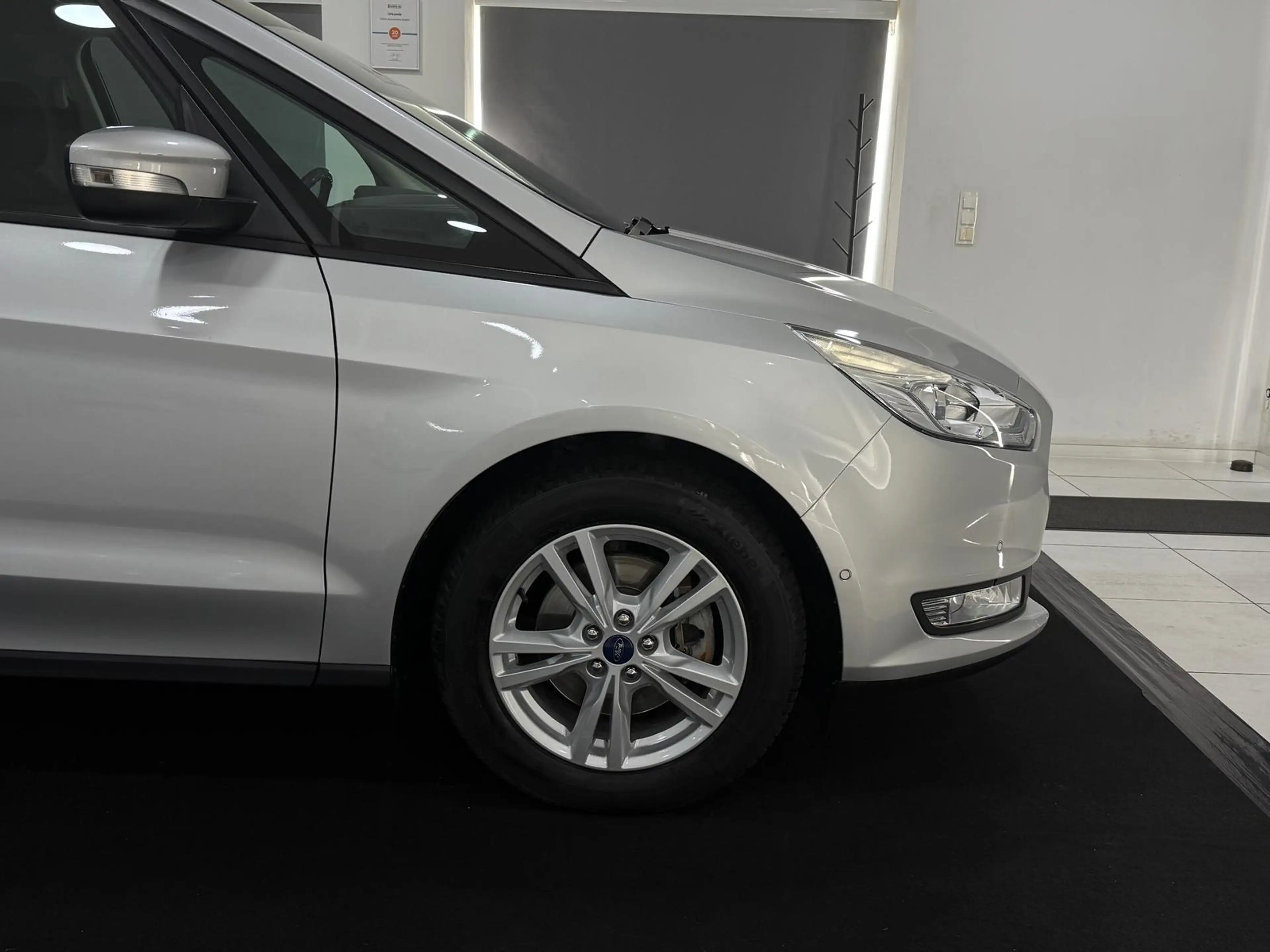 Ford Galaxy Busines 1.5 EcoBoost *7-SITZER*WINTER P* — photo 8