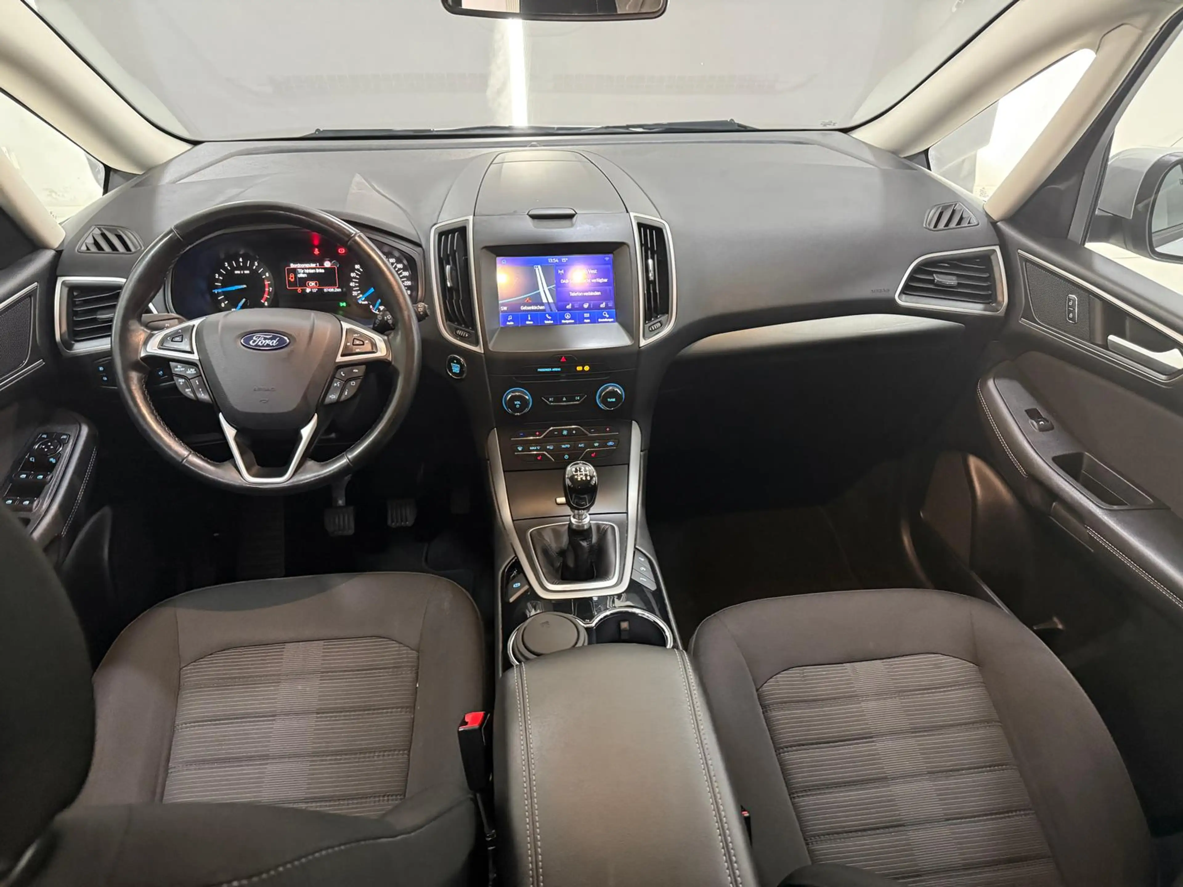 Ford Galaxy Busines 1.5 EcoBoost *7-SITZER*WINTER P* — photo 15
