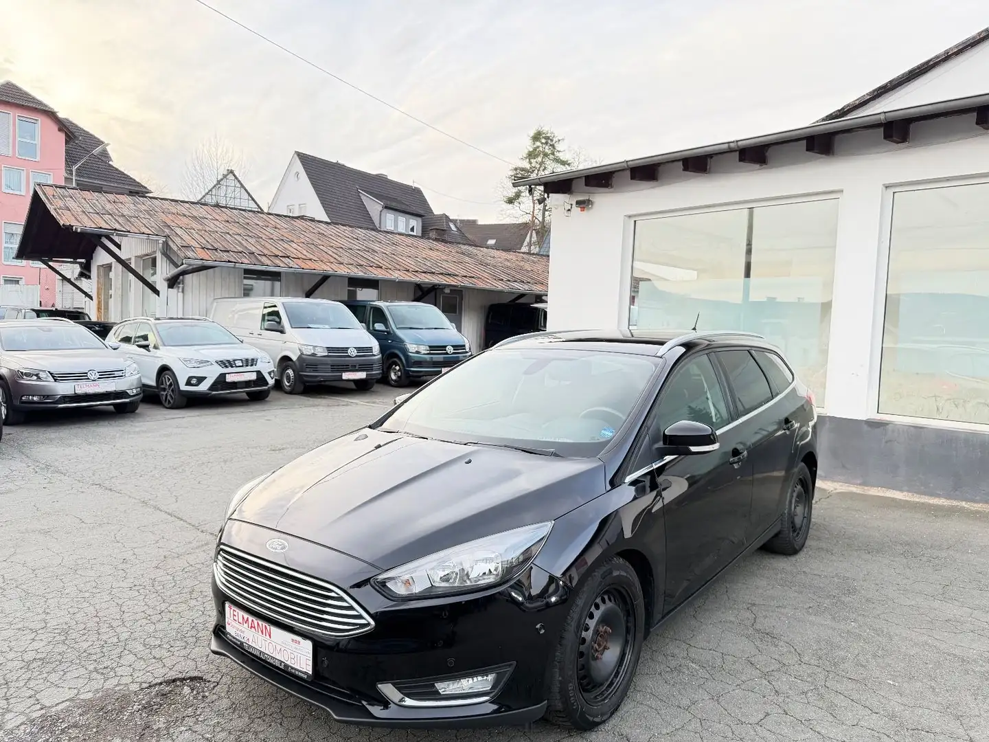 Ford Focus Turnier Titanium Noir - 1