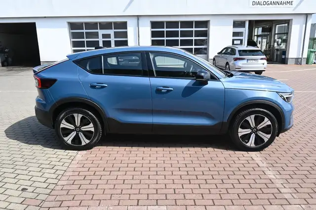 Volvo C40 view 5