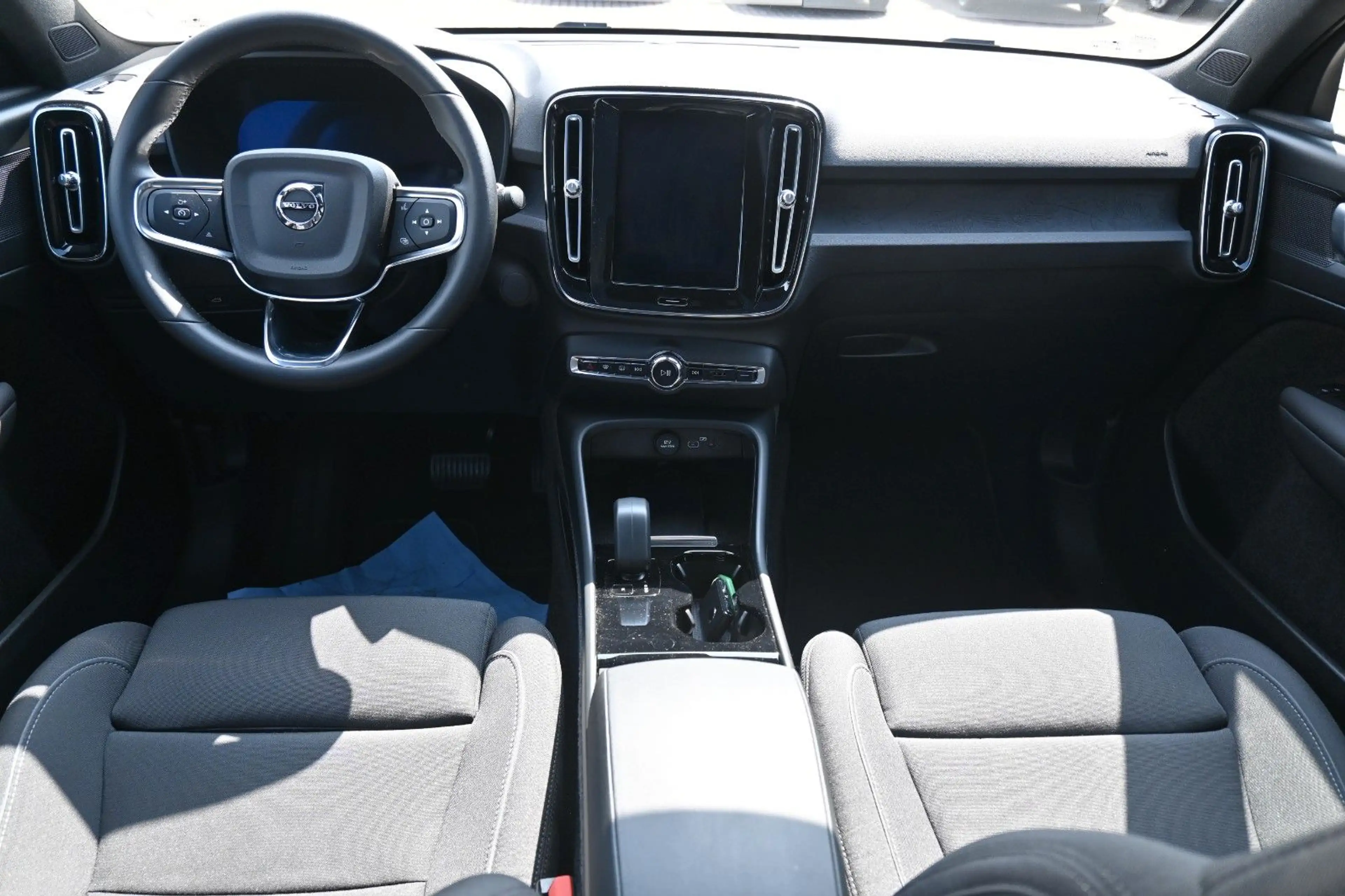 Volvo C40 Plus BEV Single Motor *AHK* — photo 14