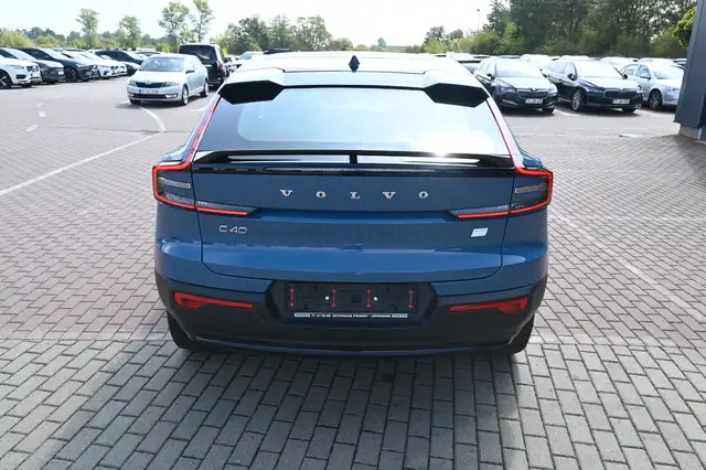 Volvo C40 view 7