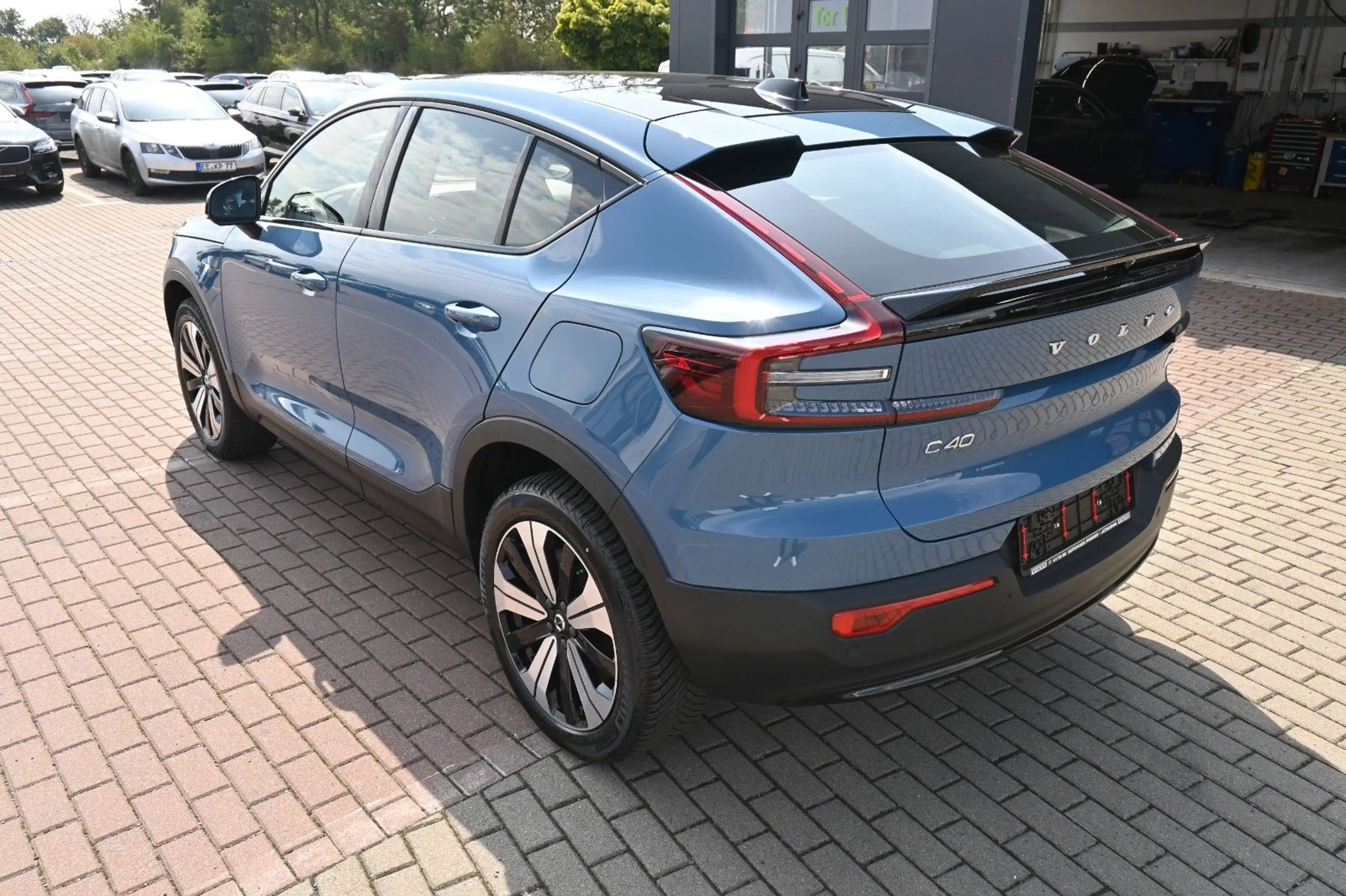 Volvo C40 Plus BEV Single Motor *AHK* — photo 11