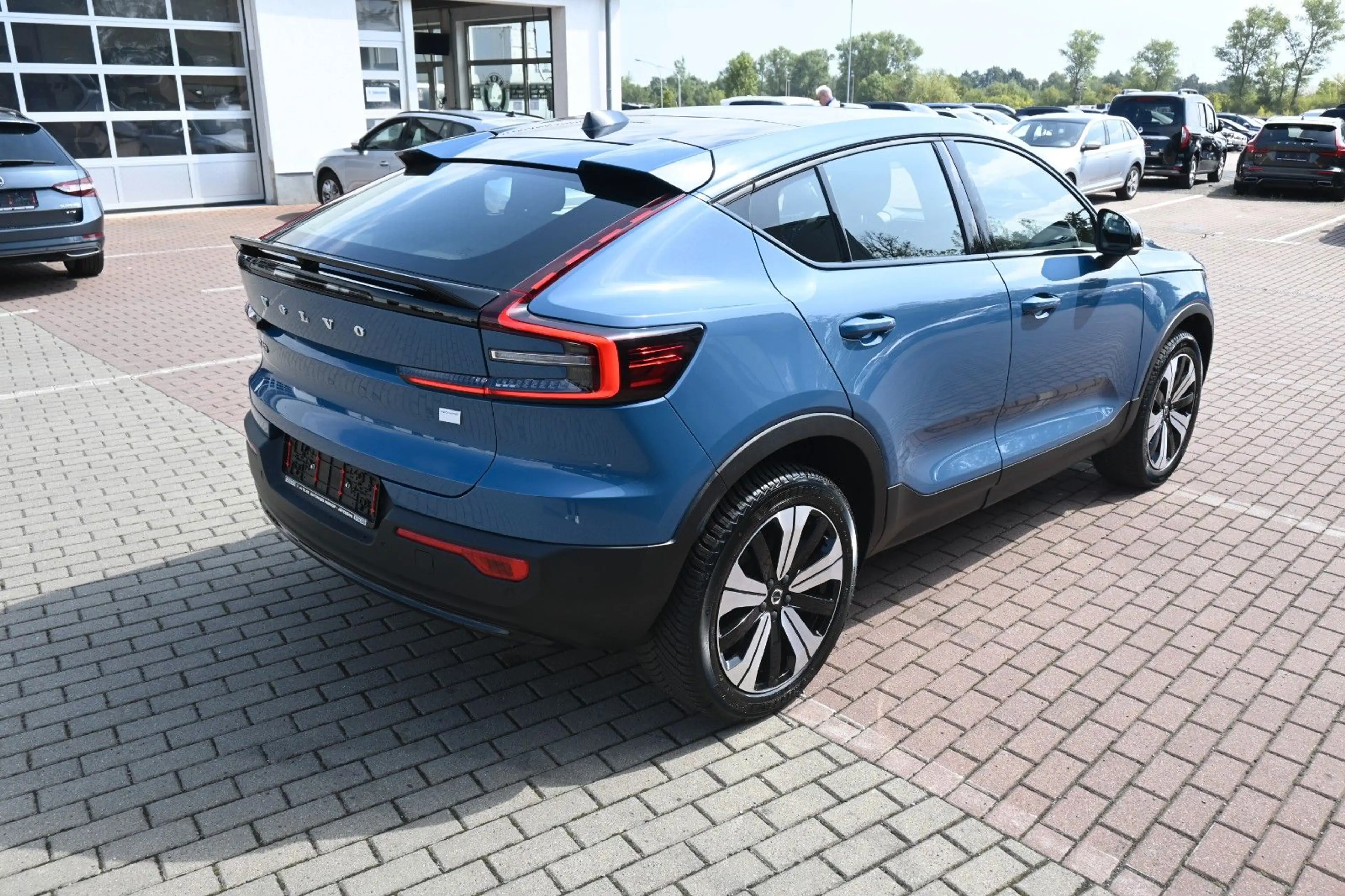 Volvo C40 Plus BEV Single Motor *AHK* — photo 6