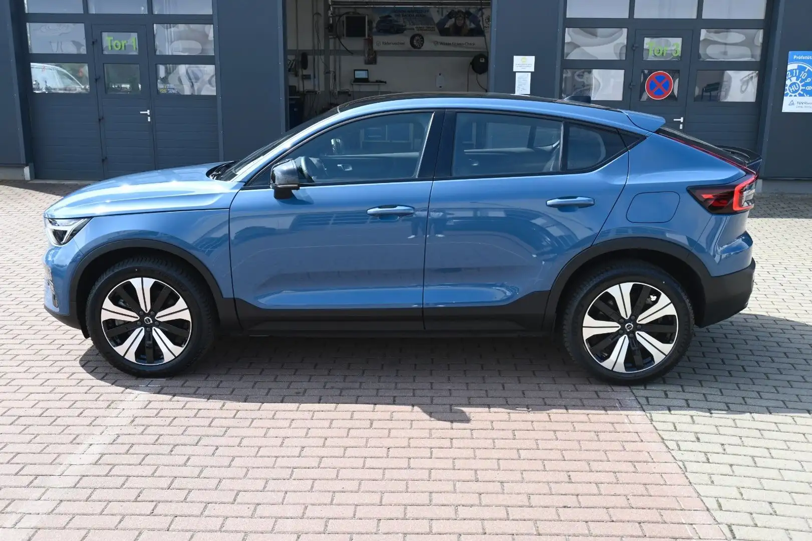 Volvo C40 Plus BEV Single Motor *AHK* Blau - 1