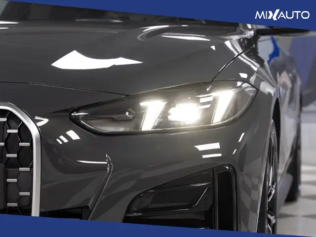 BMW 4 Series view 10