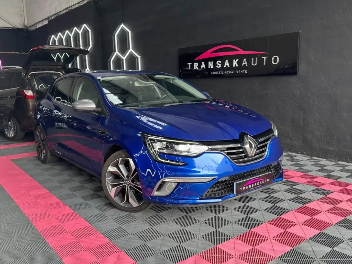 Renault Megane IV BERLINE GT Line TCe 130 ch ~ Climatisation auto Niebieski - 1