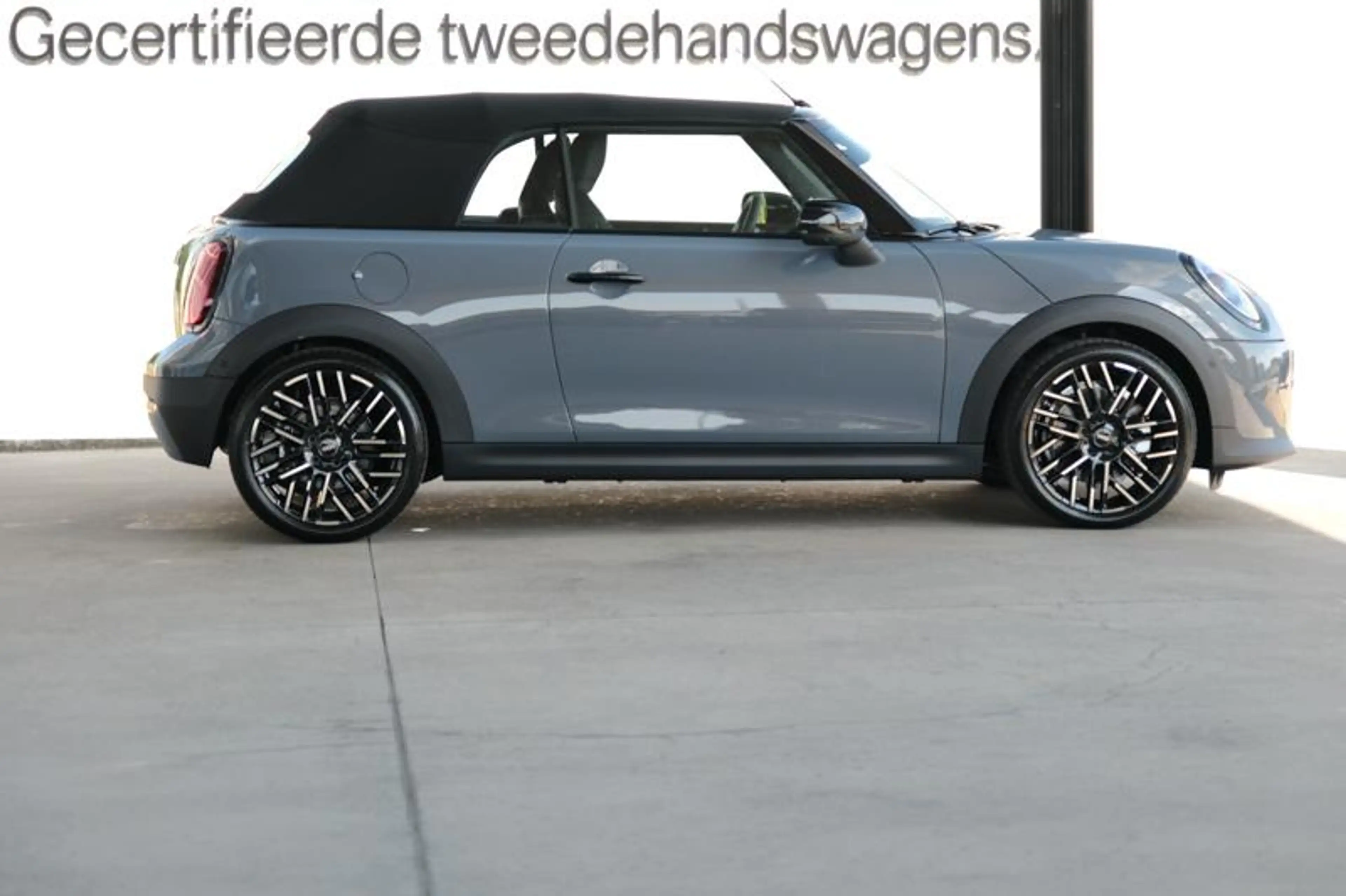 MINI Cooper Cabrio Cooper C Cabrio Favoured | H&K | HUD | — photo 5