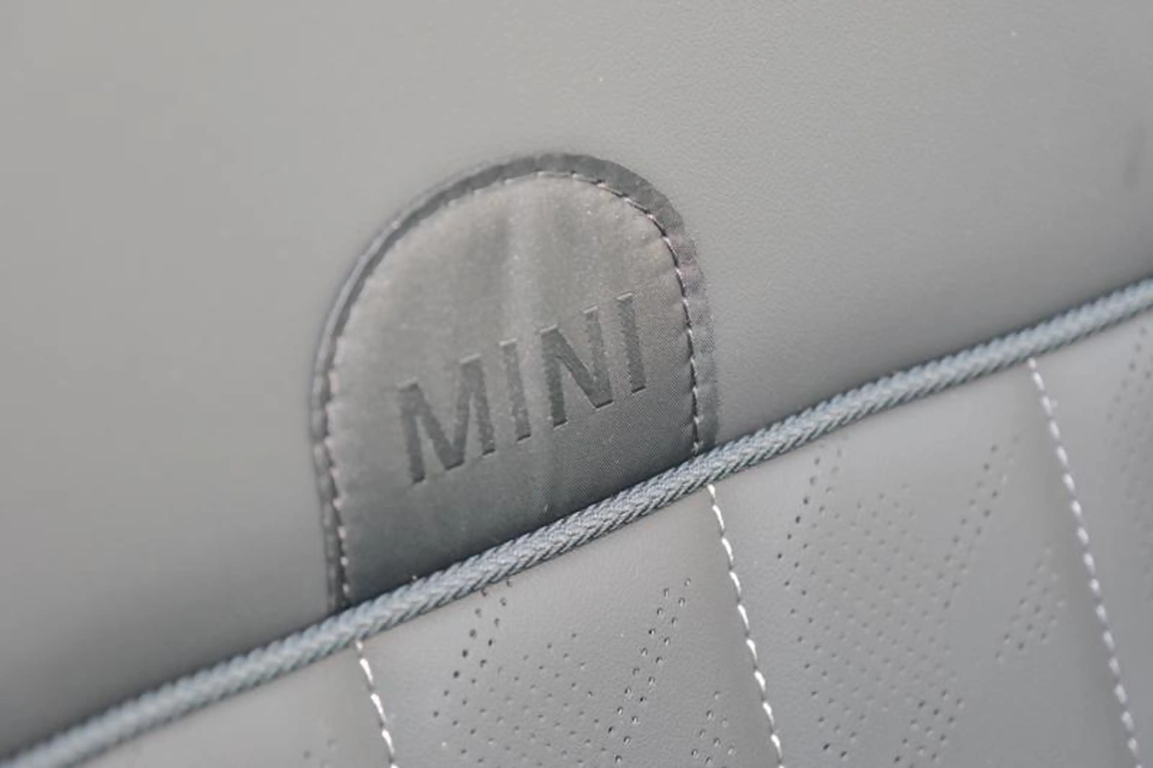 MINI Cooper Cabrio Cooper C Cabrio Favoured | H&K | HUD | — photo 15