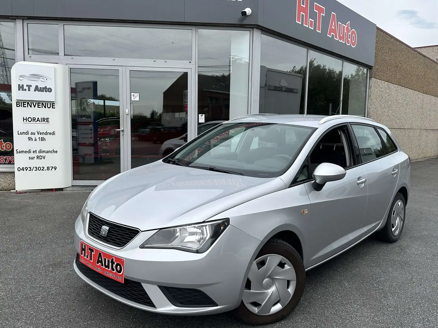 SEAT Ibiza ST 1.6 CR TDi/Tres propres/Airco/Garantie 1 an Schwarz - 1