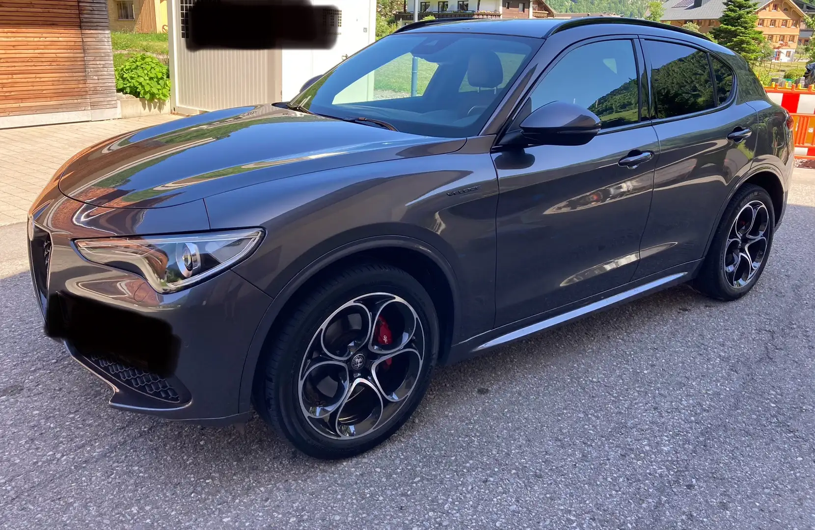 Alfa Romeo Stelvio Veloce 2,2 16V 210 AT8 Q4 Grau - 1