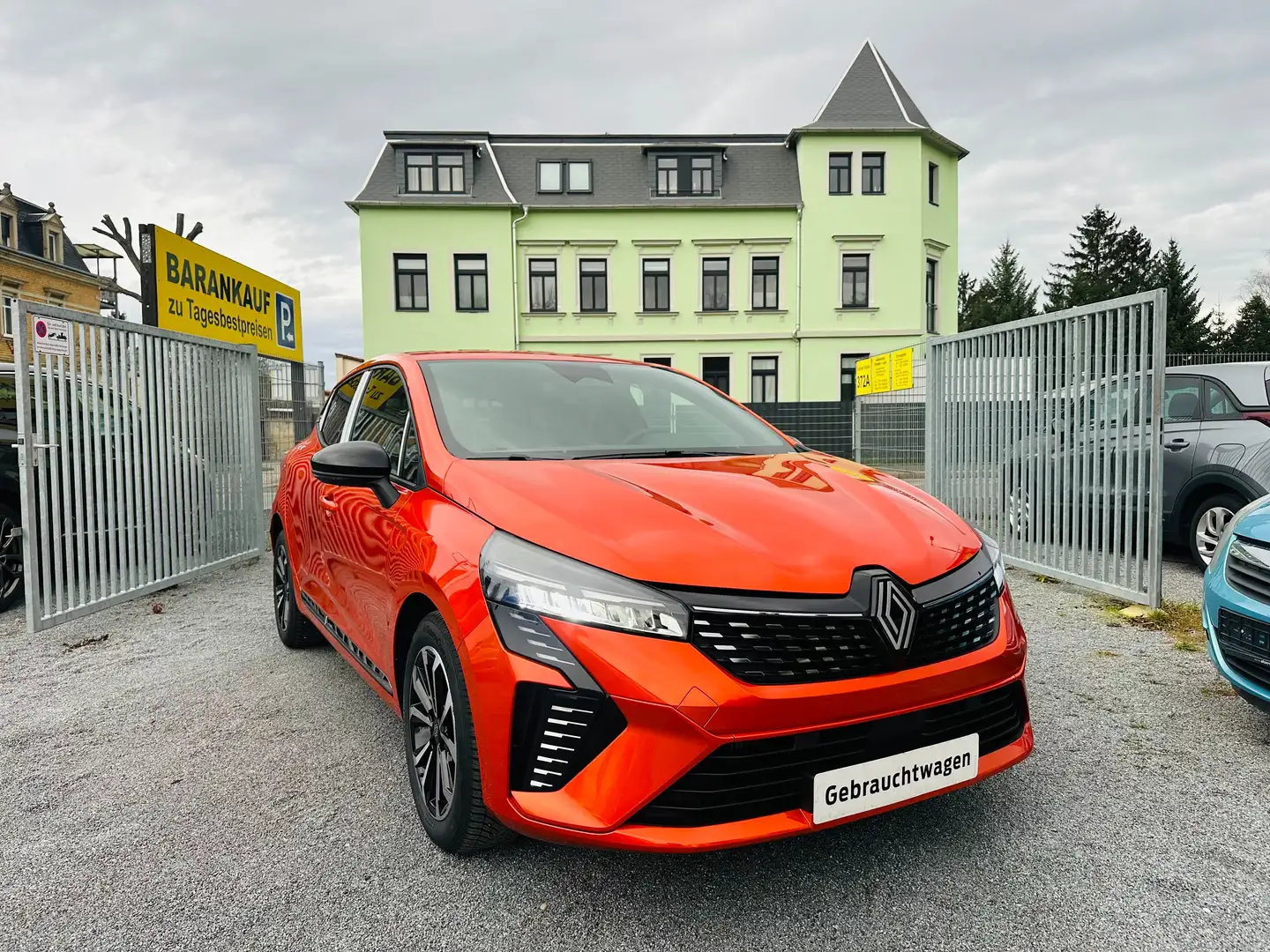 Renault Clio Techno 31 KM CAMERA NAVI EPH SH ALU Orange - 1