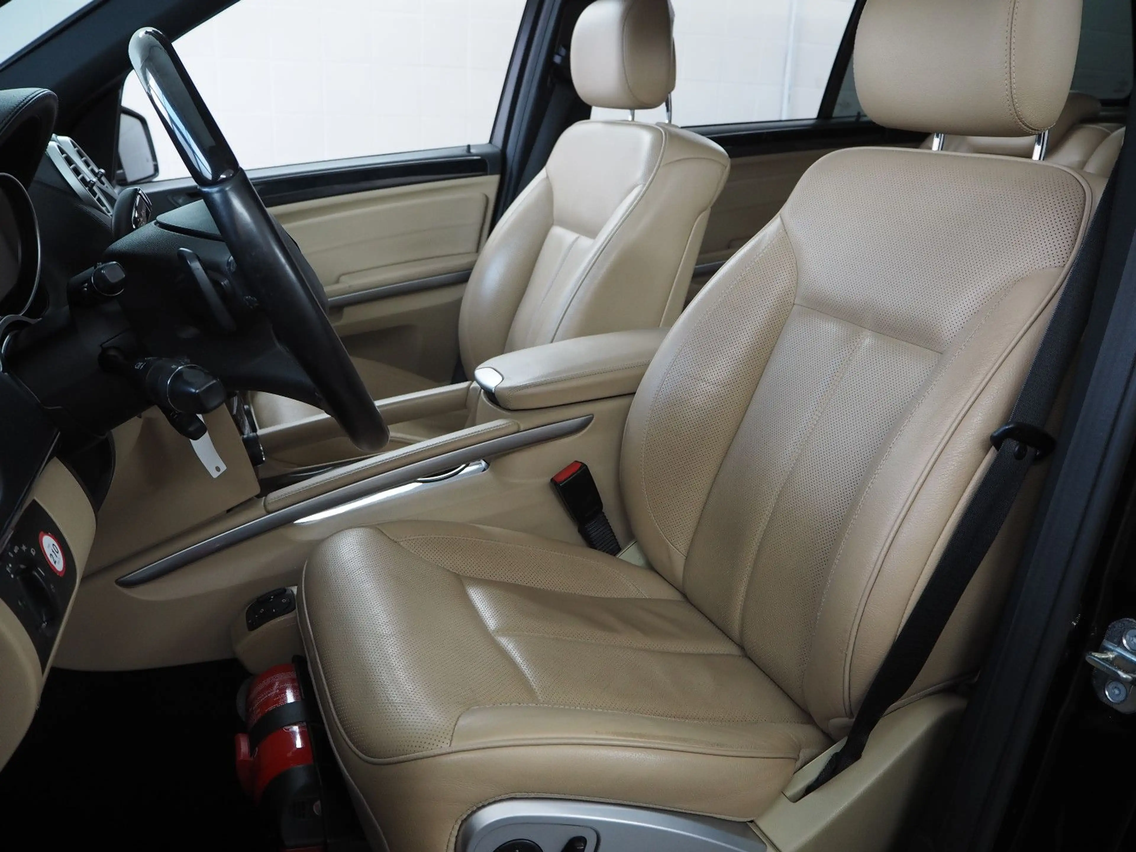 Mercedes-Benz GL 350 CDI BlueEfficiency 4Matic — photo 6