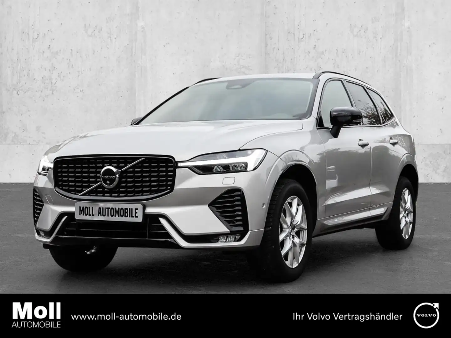 Volvo XC60 Ultra Dark AWD B5 Benzin EU6e HUD AD AHK Digitales Silber - 1