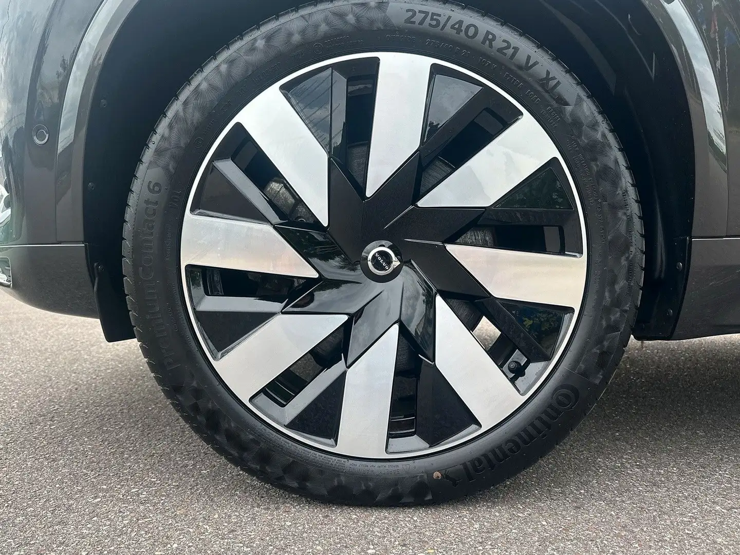 Volvo XC90 T8 AWD Recharge Plus Bright 7-Sitzer ACC Grau - 2
