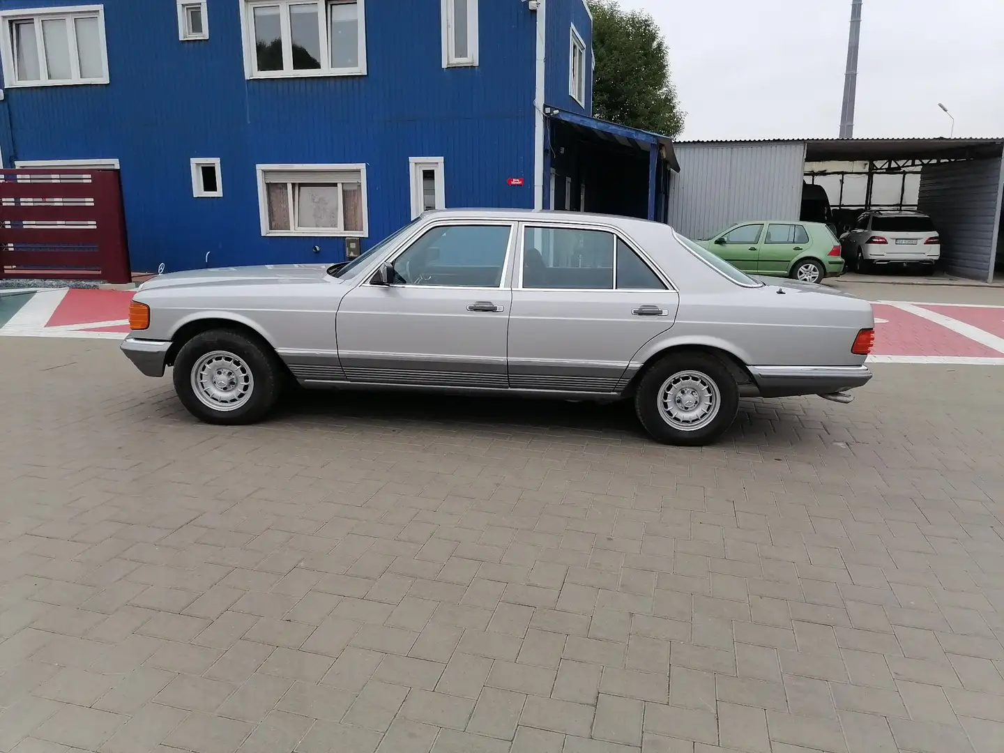 Mercedes-Benz S 380 ASI Grau - 2