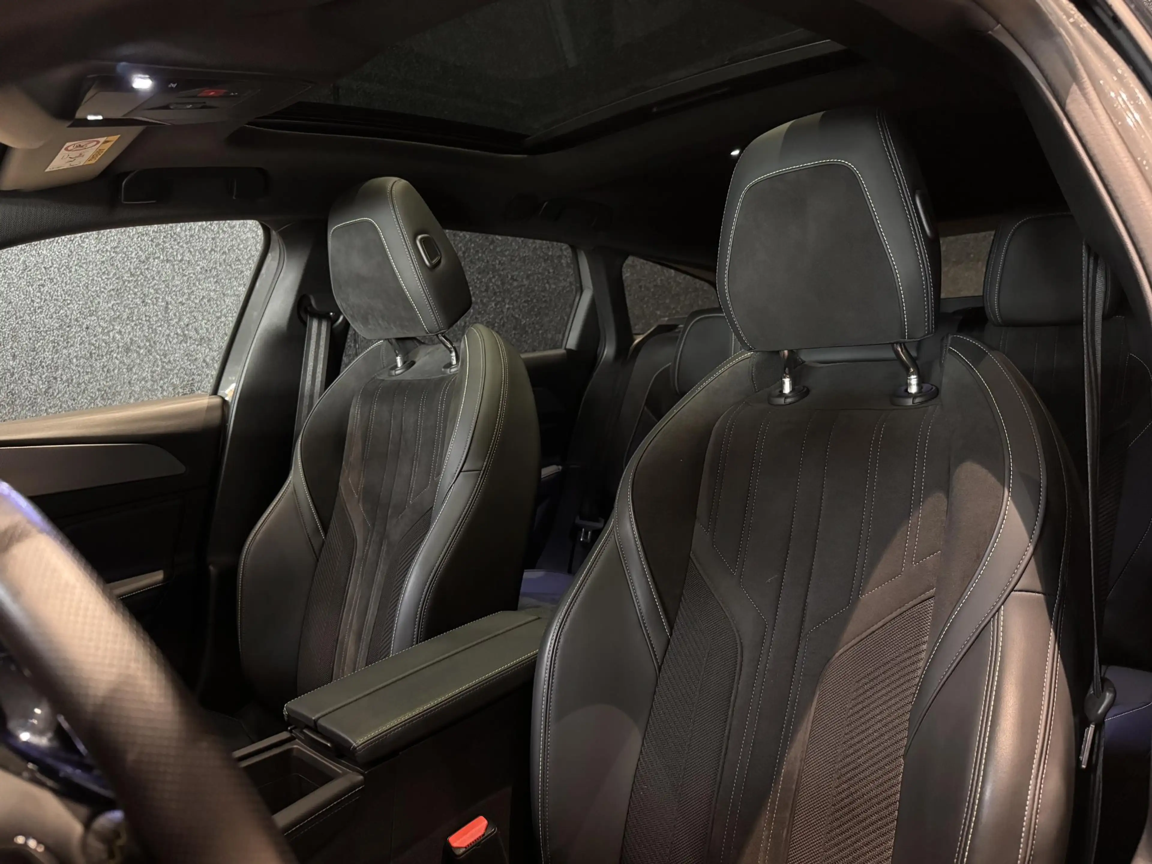 Peugeot 308 SW 1.2 PureTech 130 S&S EAT8 GT Pack — photo 10
