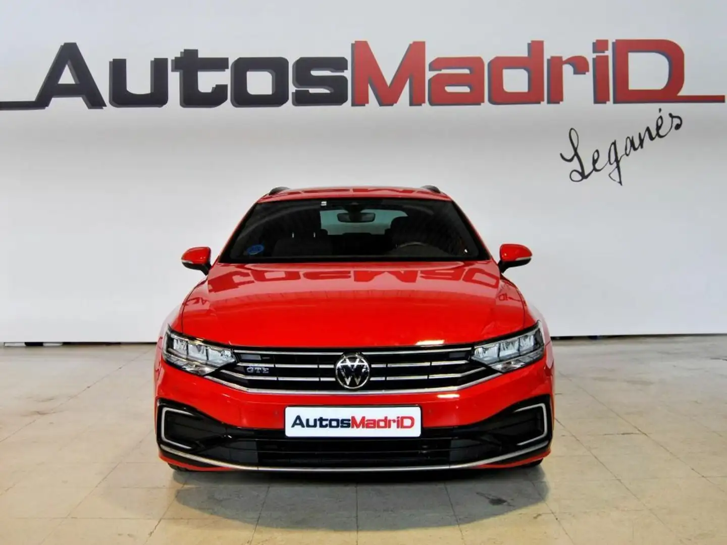 Volkswagen Passat Variant GTE 1.4 TSI e-Power 115kW + 85kW Rot - 2