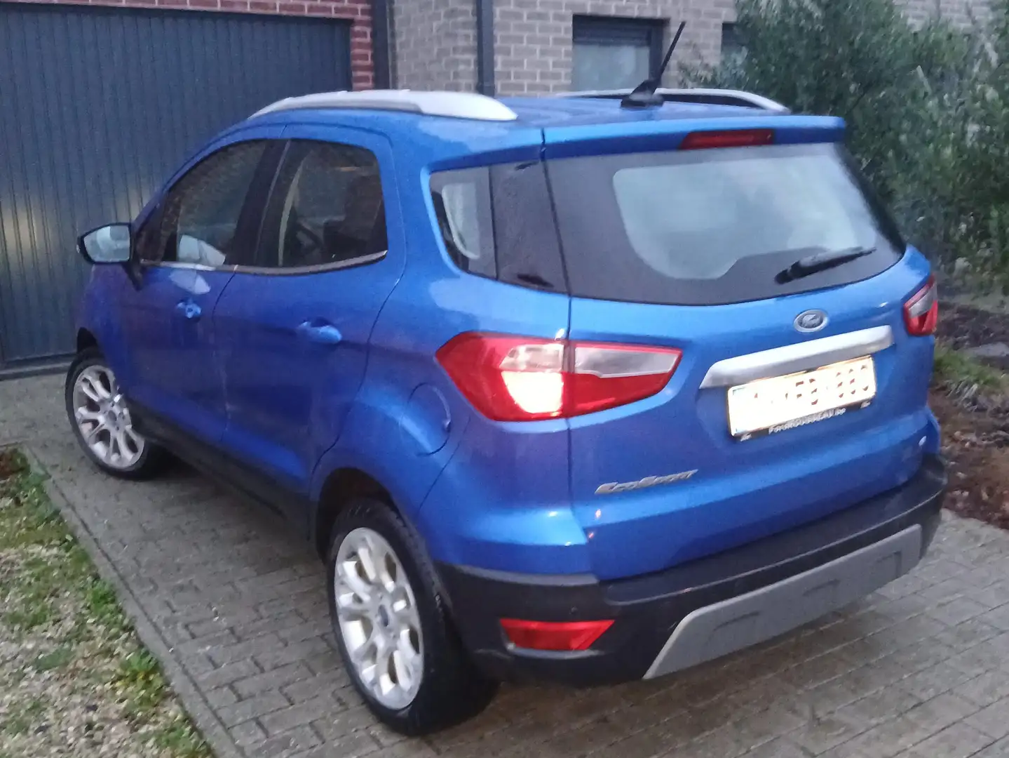 Ford EcoSport Ecosport 1.0 EcoBoost FWD Titanium Blauw - 2