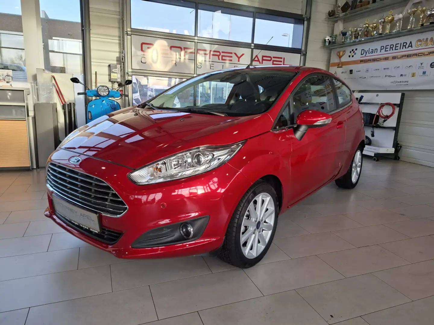 Ford Fiesta 1.0 ECOBOOST 100 TITANIUM, B.AUTO, CAMERA, NAVI, B Rouge - 1
