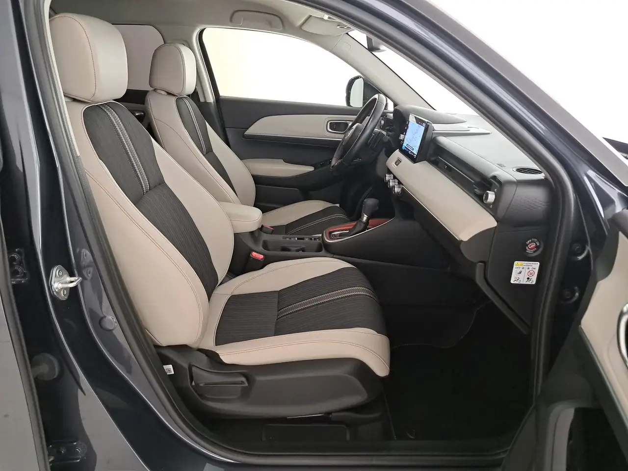 Honda HR-V 1.5 hev advance leather ecvt, миниатюра 12