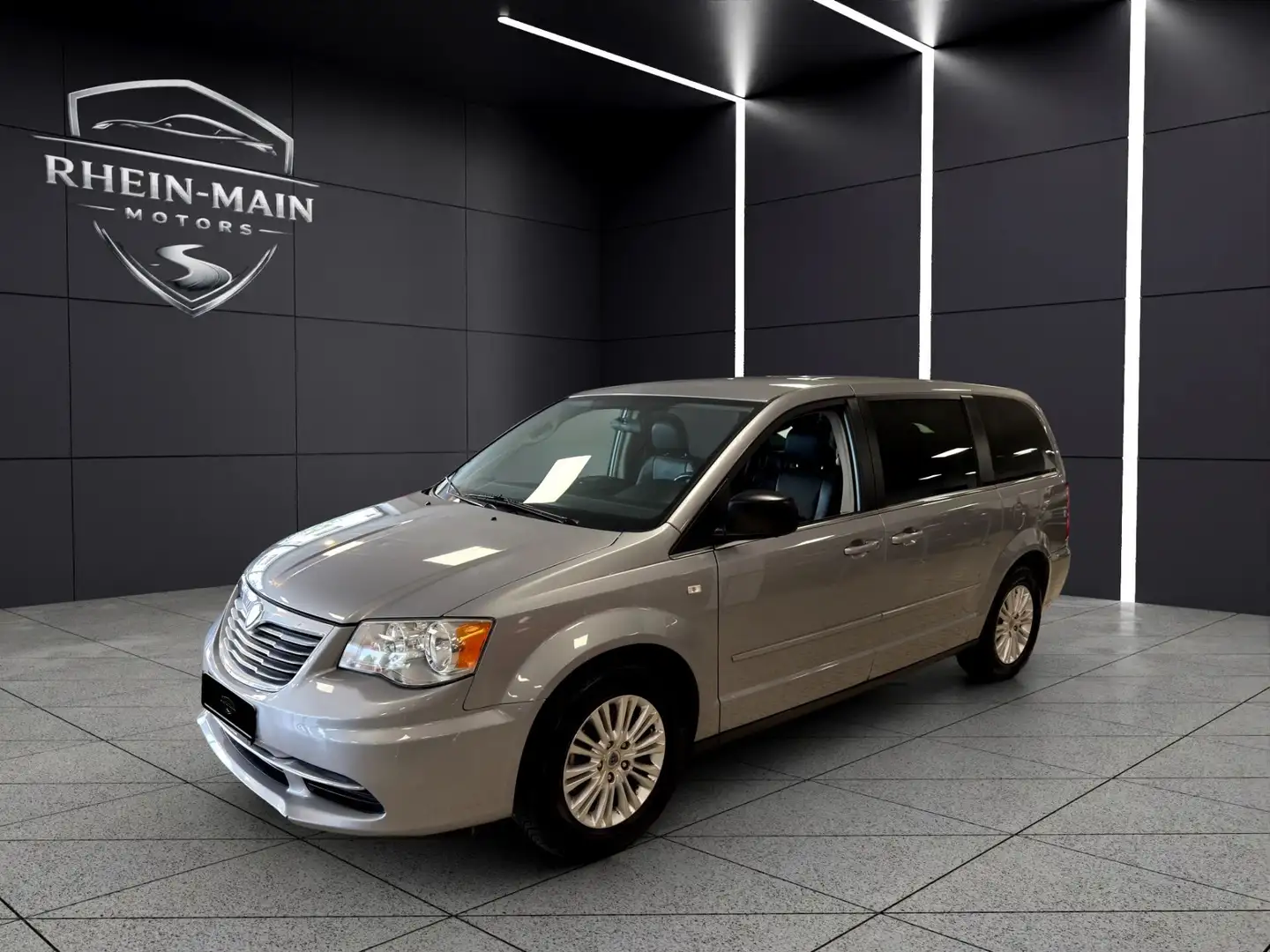 Lancia Voyager 2.8 Multijet Silver - 1