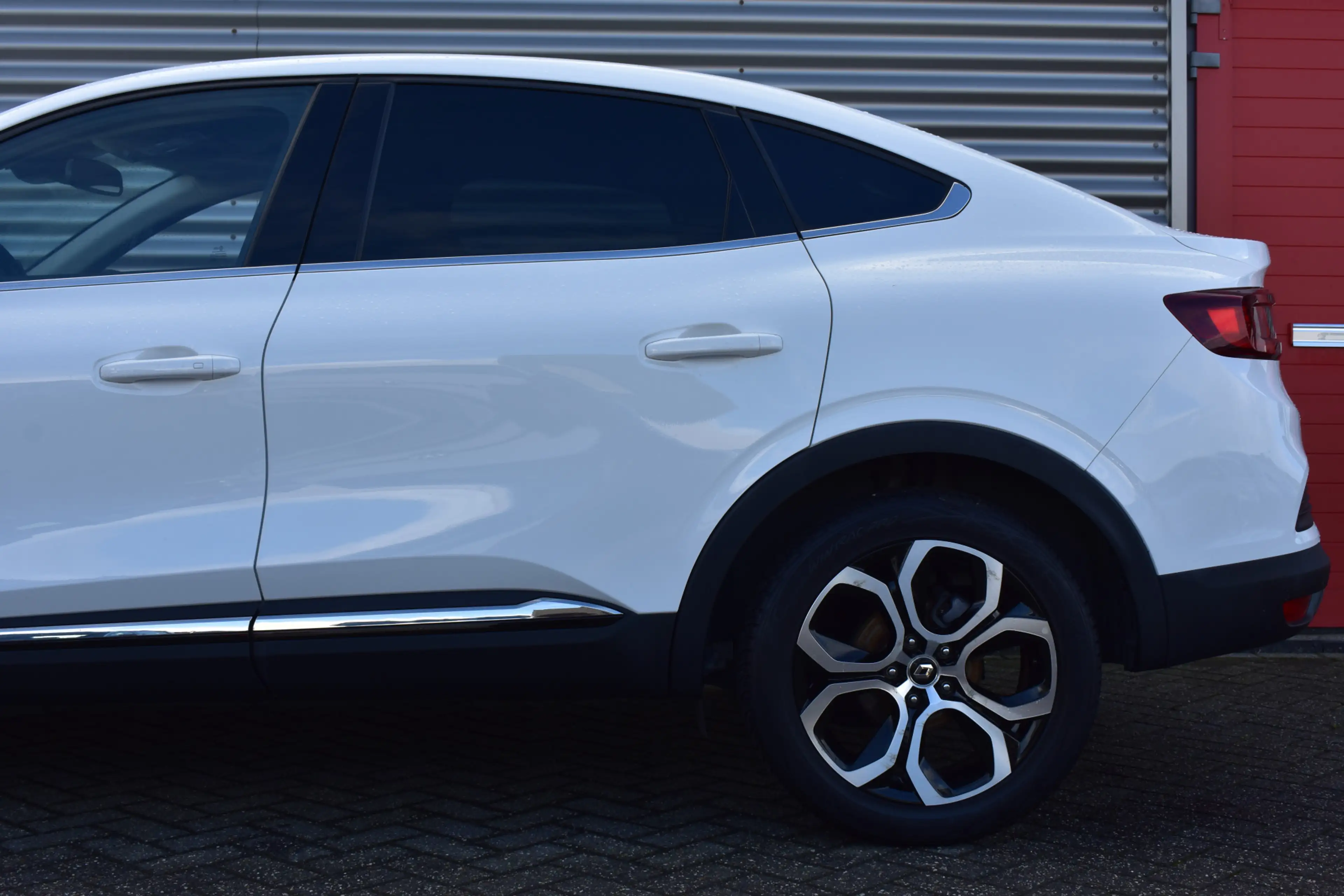 Renault Arkana 1.6 E-Tech Hybrid 145 Intens LED | Camera | Carpla — photo 35