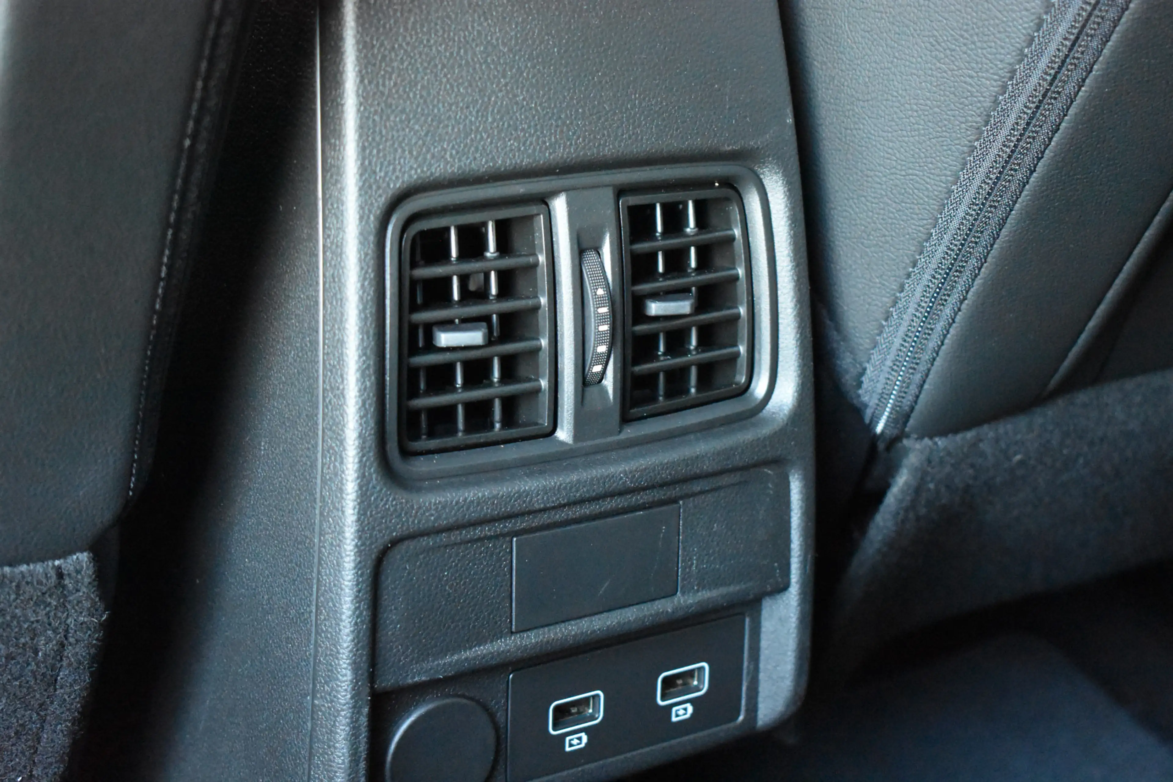 Renault Arkana 1.6 E-Tech Hybrid 145 Intens LED | Camera | Carpla — photo 27