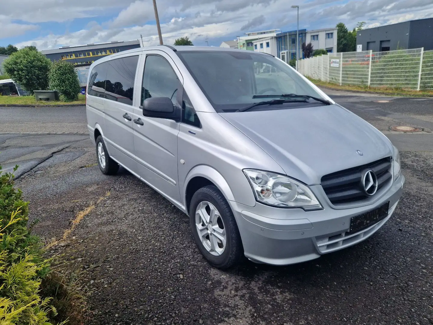 Mercedes-Benz Vito 116 CDI Vito lang 2x Schiebetüren Plateado - 2