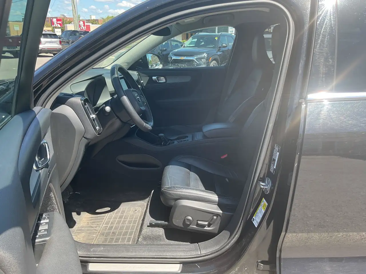 Volvo XC40 photo Volvo XC40