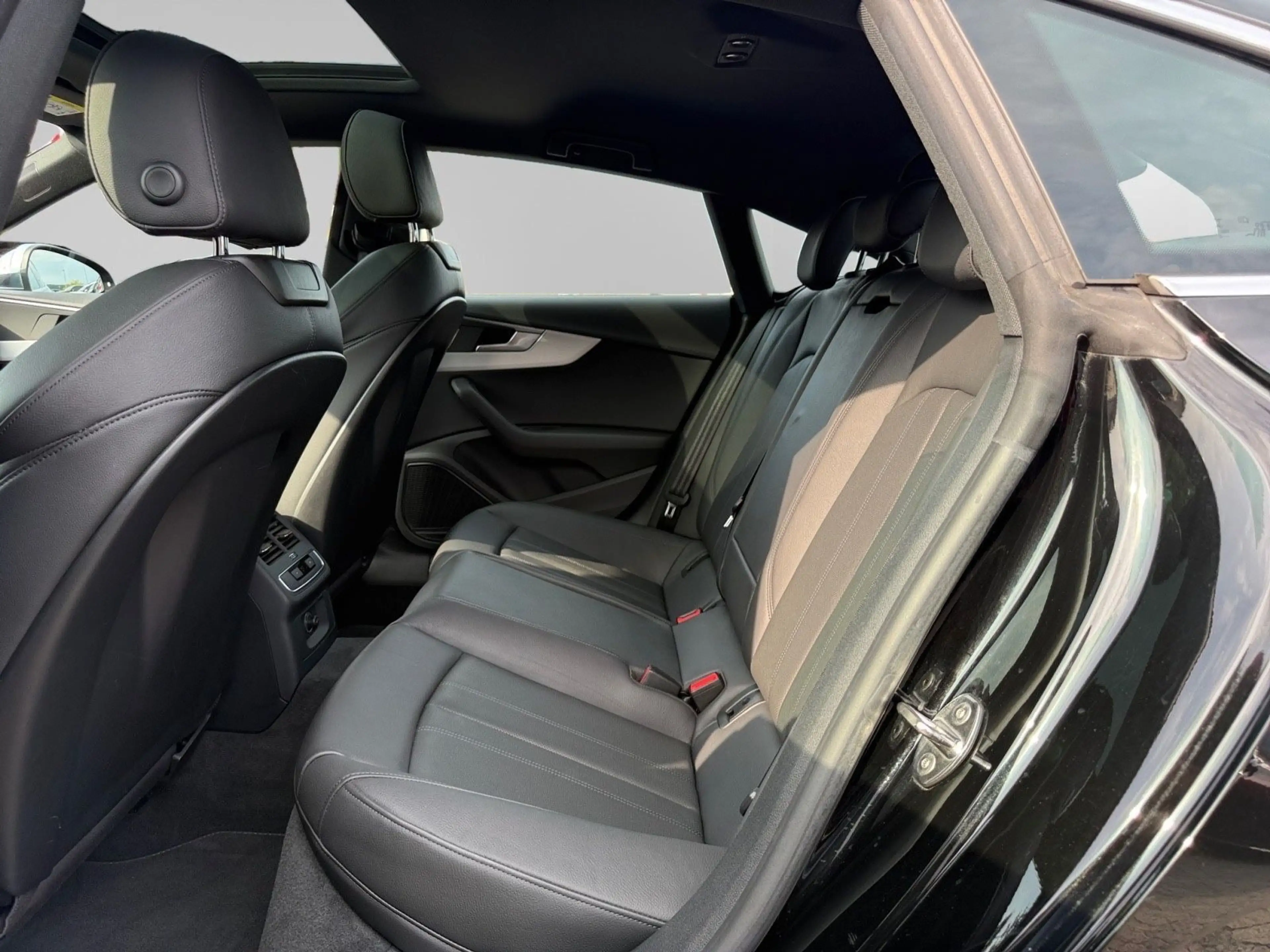 Audi S5 Sportback 3.0 TDI quattro PANO HUD — photo 13