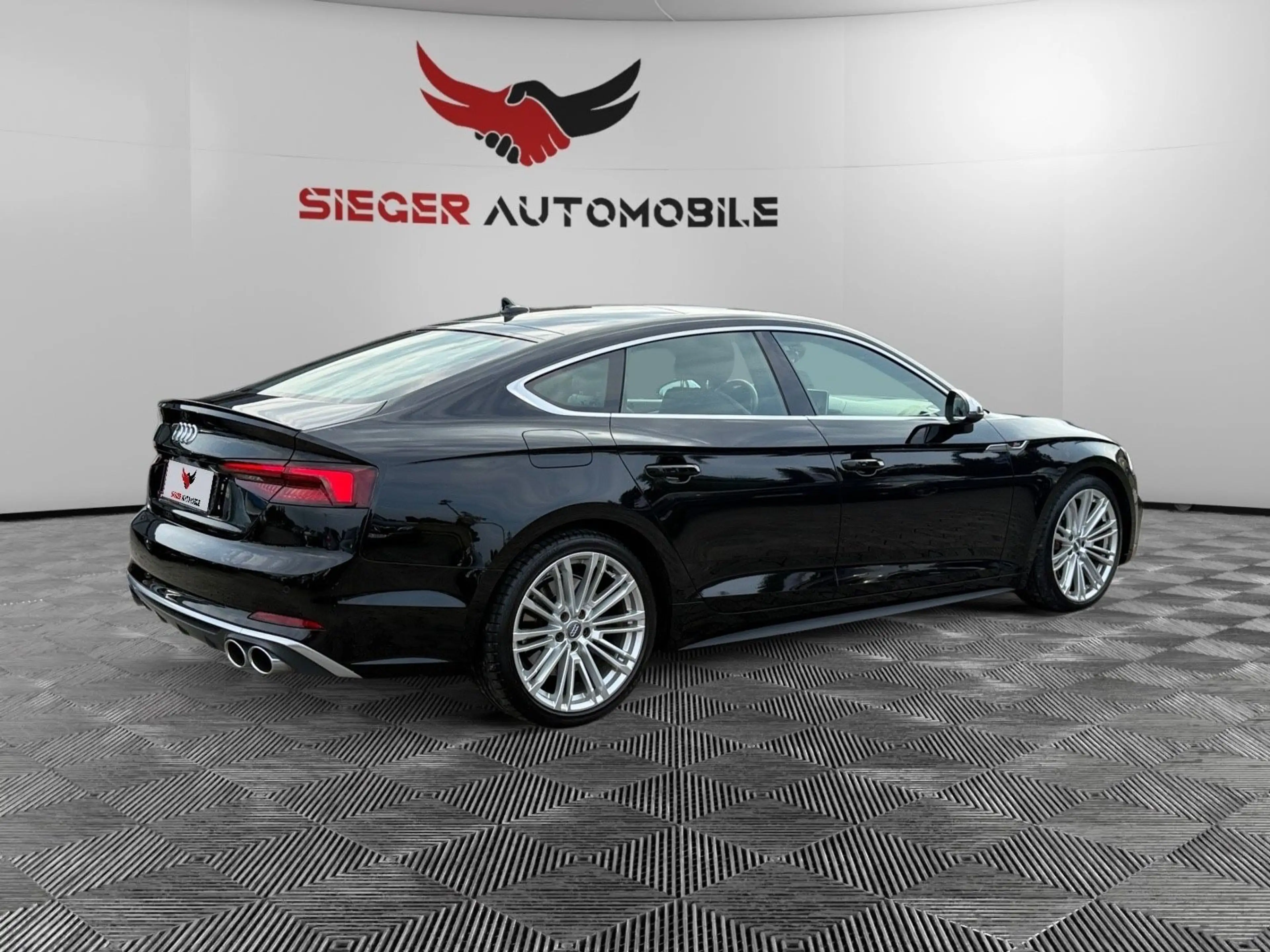 Audi S5 Sportback 3.0 TDI quattro PANO HUD — photo 5