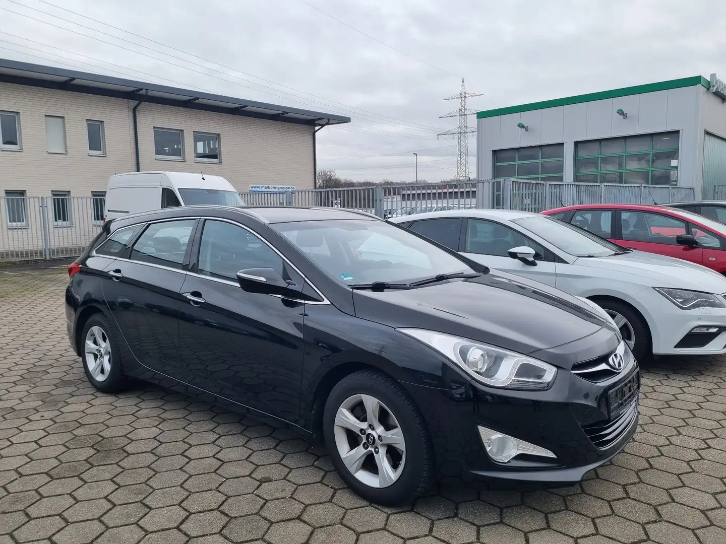 Hyundai i40 cw 1.6 Fifa World Cup Edition"1.Hand"S-Heft... Noir - 1