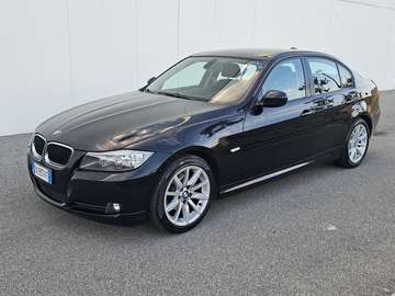 320i Futura 170cv