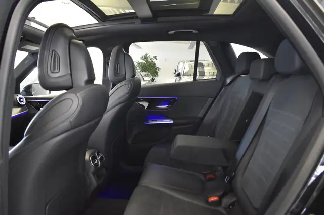 Mercedes-Benz GLC 200 view 14