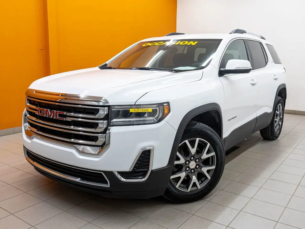 2023 GMC Acadia