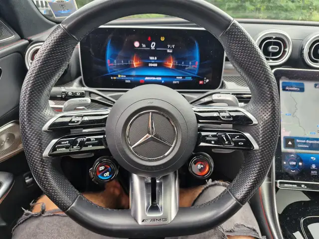 Mercedes-Benz C-Class view 13
