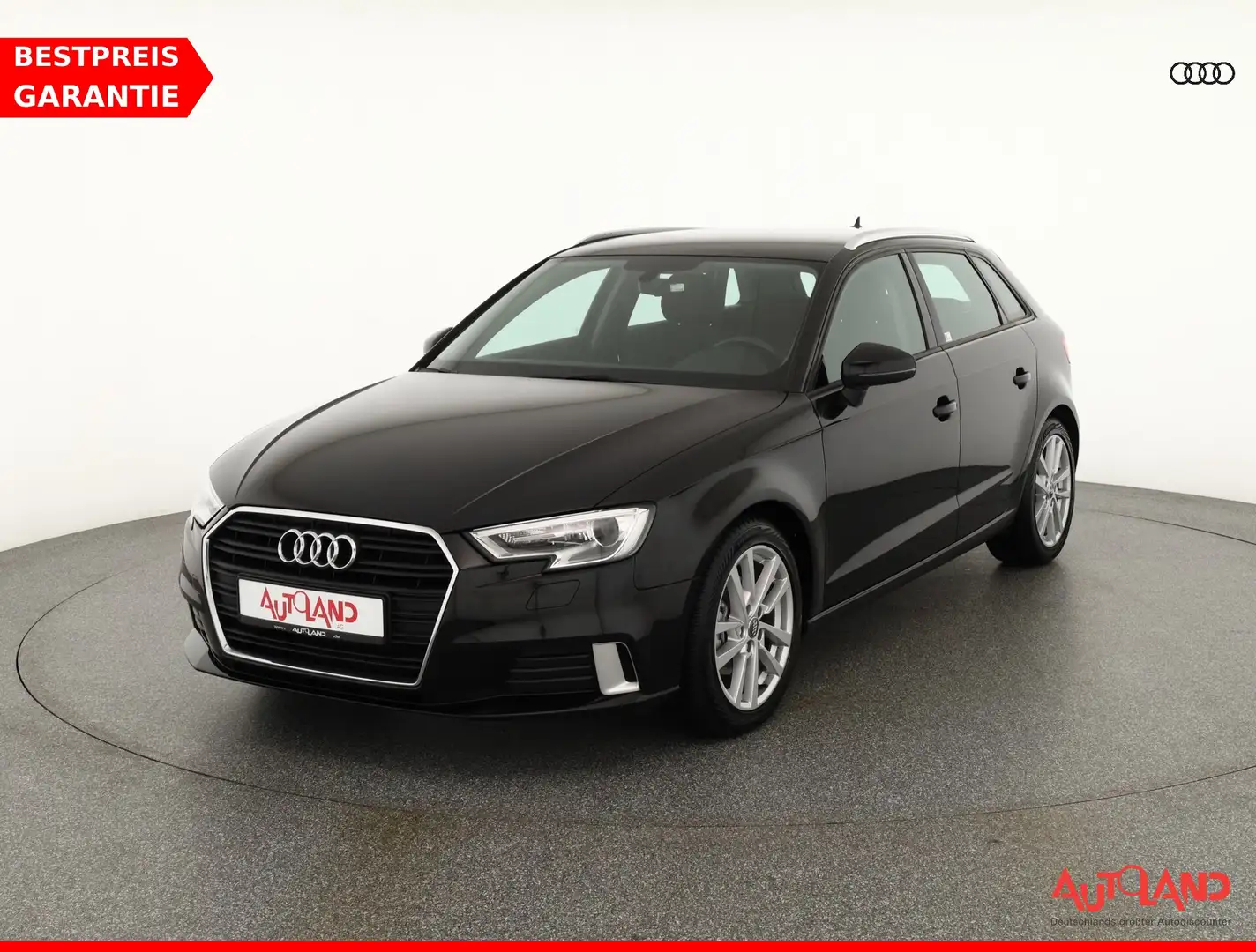 Audi A3 Sportback 35 TFSI Bi-Xenon Sitzheizung Navi Zwart - 1