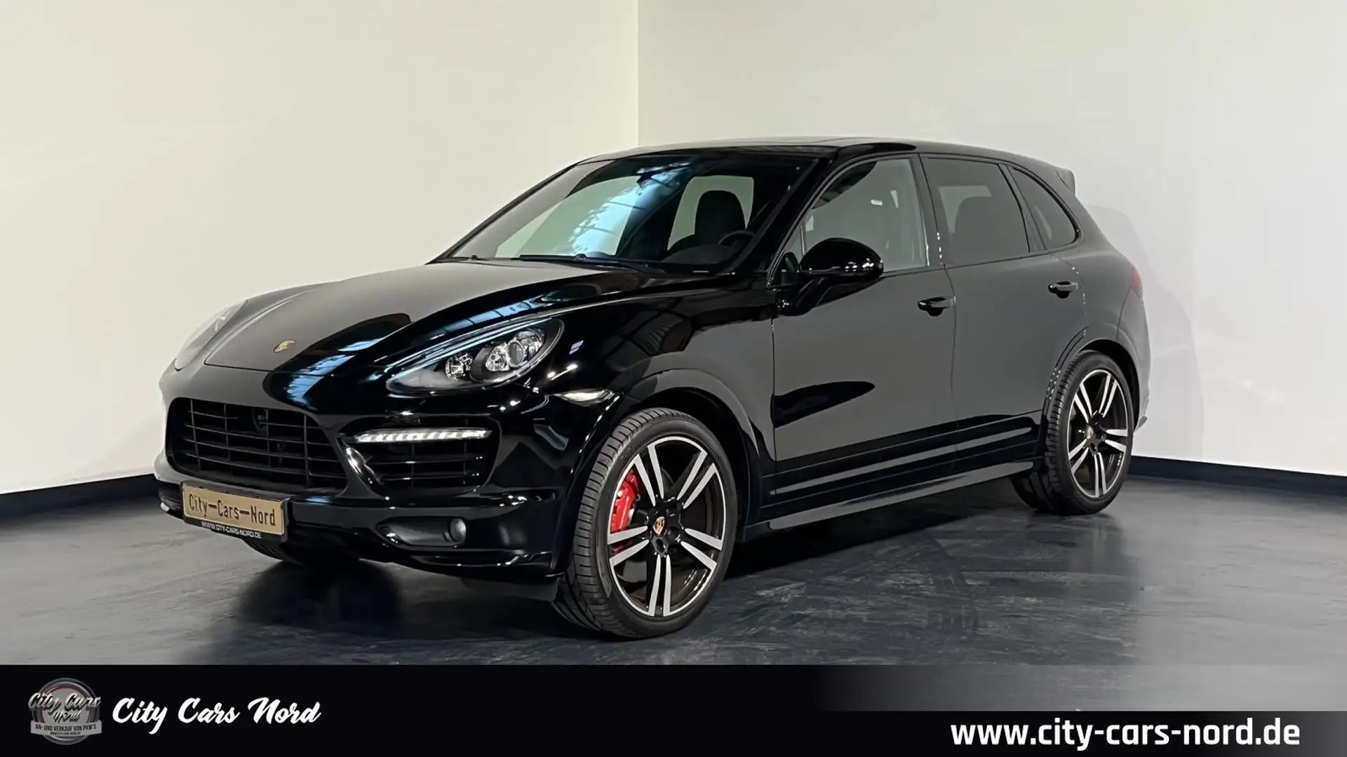 Porsche Cayenne Turbo S 4.8-PANO-KAM-ACC-BOSE-CARBON Noir - 1