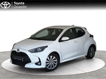 5 Puertas Active Tech 120H Automático (e-CVT)