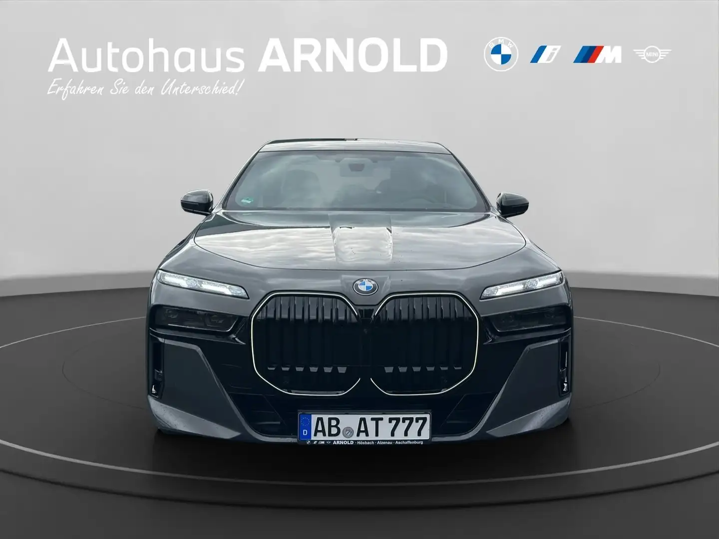 BMW 740 d xDrive Limousine M Sportpaket Standhzg. Massage Grau - 2