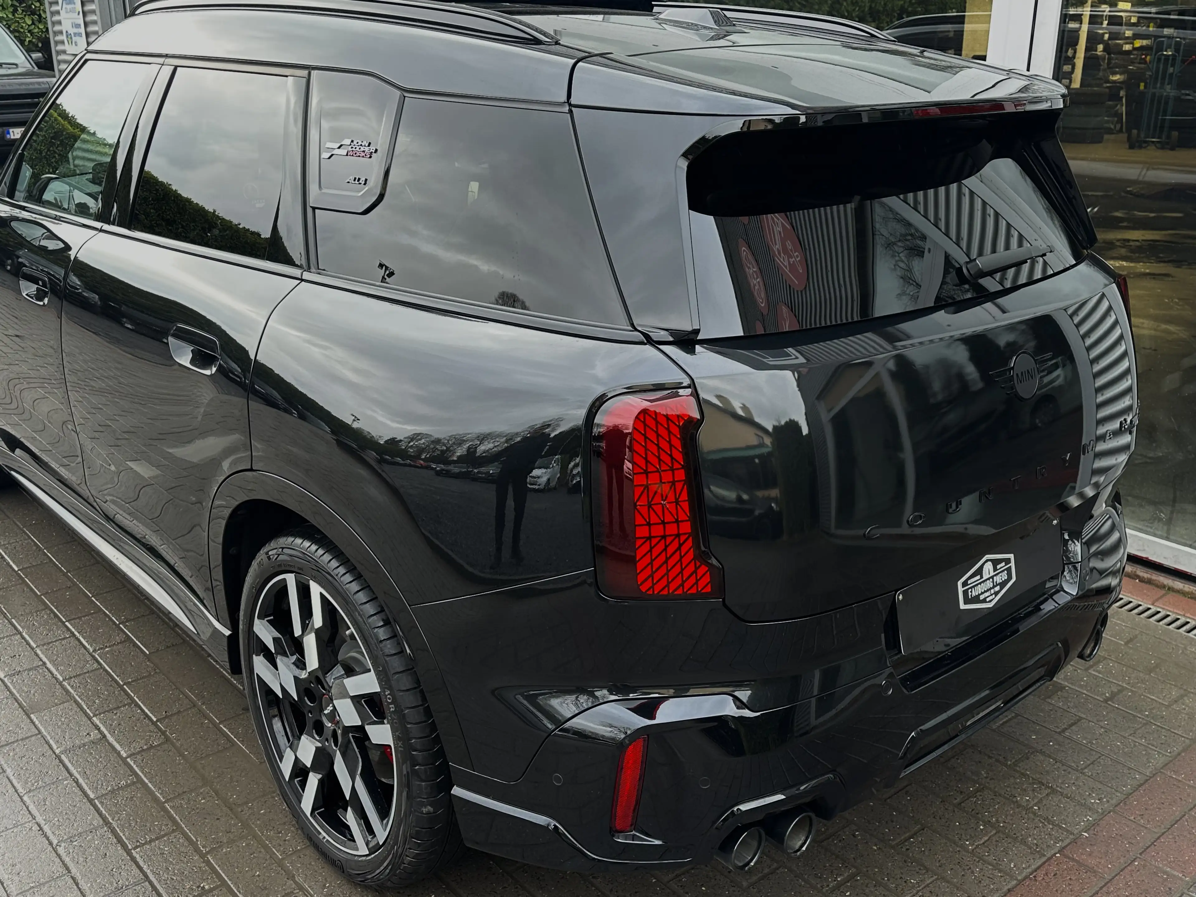 MINI John Cooper Works Countryman *1-PROPRIET/1-OWNER*JCW*FULL-OPTION-100%*H/K*360°* — photo 11